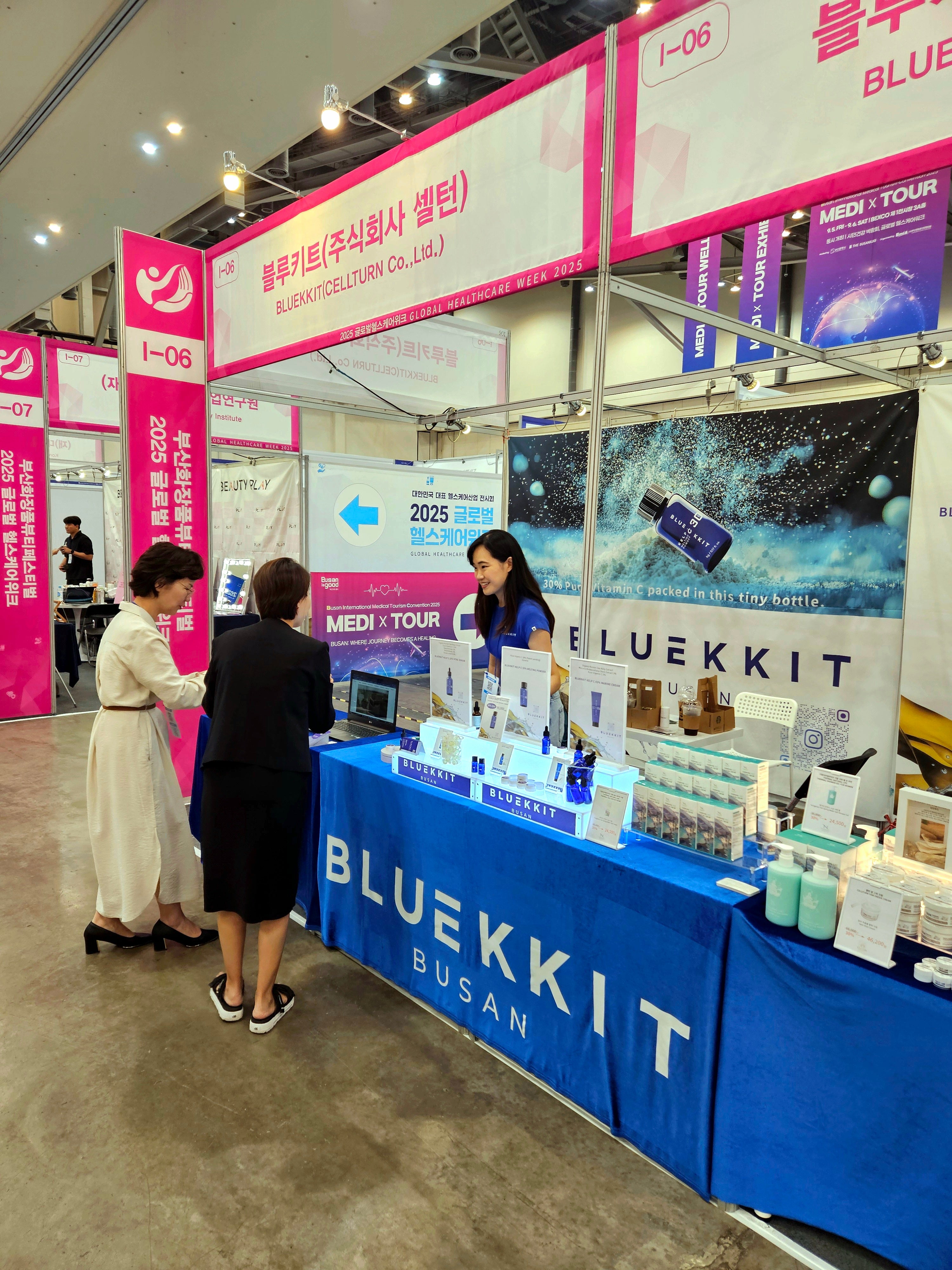 photo_BLUEKKIT_Demonstration.jpg